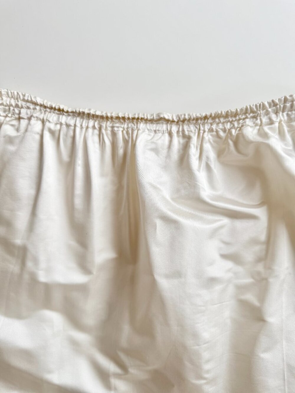 Vintage 60's ESME White Embroidered Oriental 100% Silk Blouse Skirt Set, Size XL - Picture 14 of 16